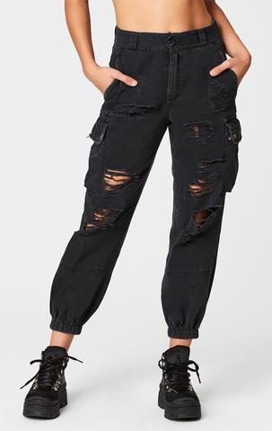 BLACK ELASTIC ANKLE CARGO PANT WITH GRINDING AND STONEWASH