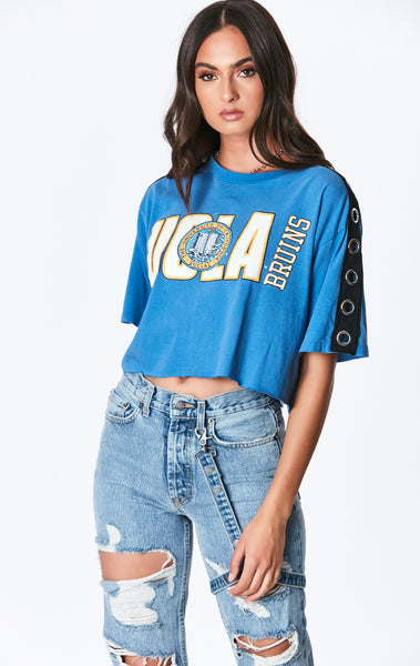 GROMMET COLLEGE TEE