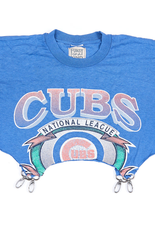 SPORTS TEE WITH CLASP BOTTOM