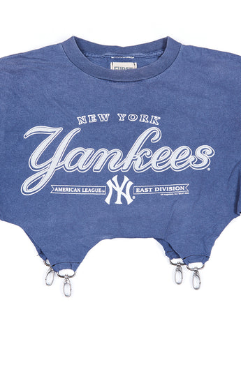 SPORTS TEE WITH CLASP BOTTOM