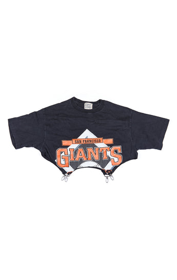 SPORTS TEE WITH CLASP BOTTOM
