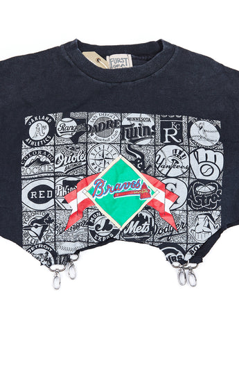 SPORTS TEE WITH CLASP BOTTOM