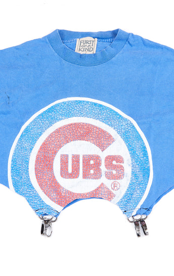 SPORTS TEE WITH CLASP BOTTOM