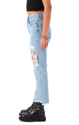 EMELIA ZADIE JEAN 4