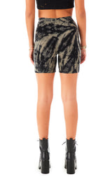 BLEACH FIREWORK BIKE SHORTS