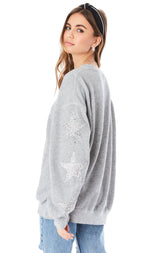 STAR PATCH PULLOVER SWEATSHIRT